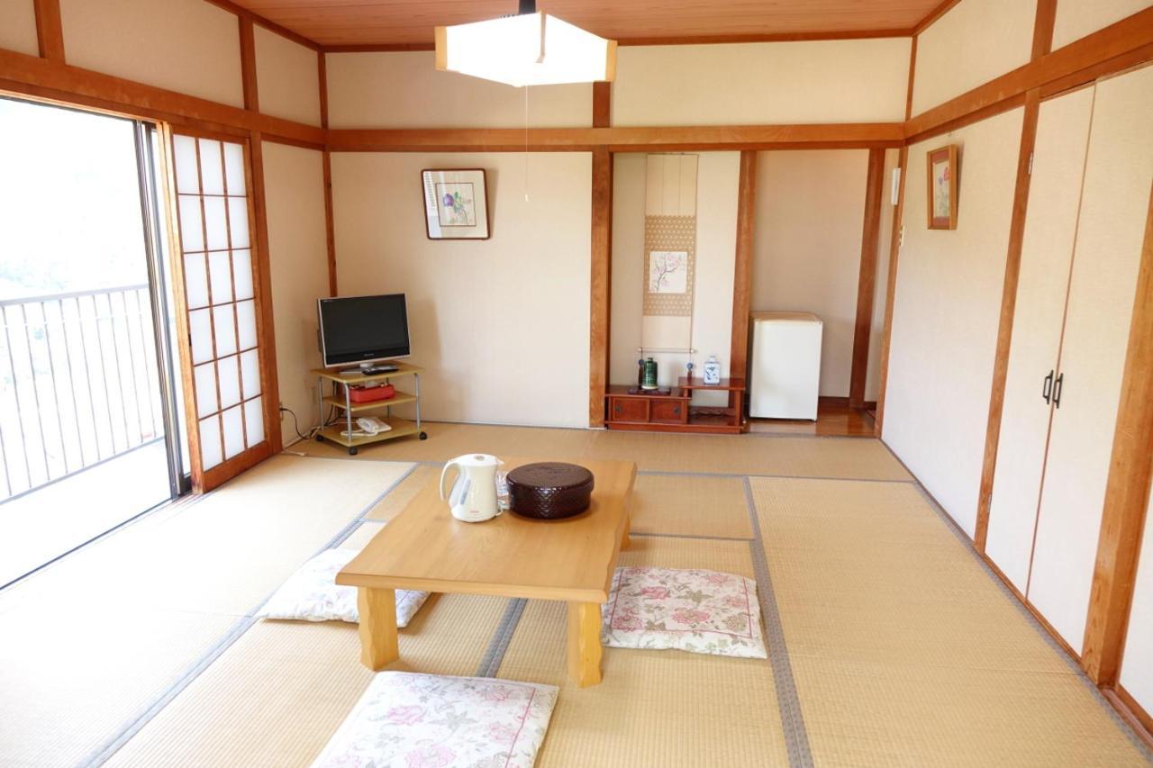 ペンション桜家 Hotel Shimoda  Exterior photo